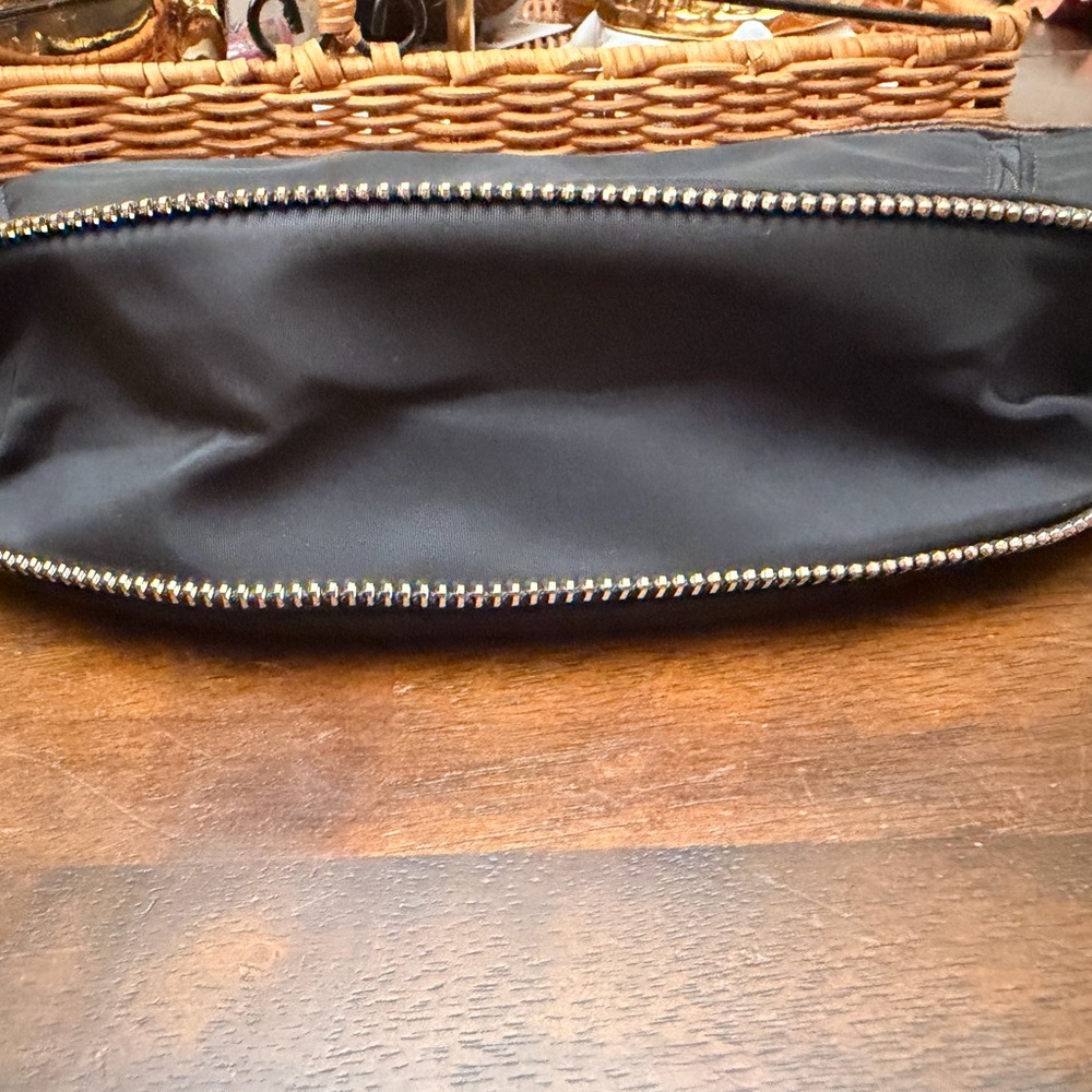 Sondra Roberts Navy Crescent Mini Bag with Gold Chain Strap - Picture 4 of 7